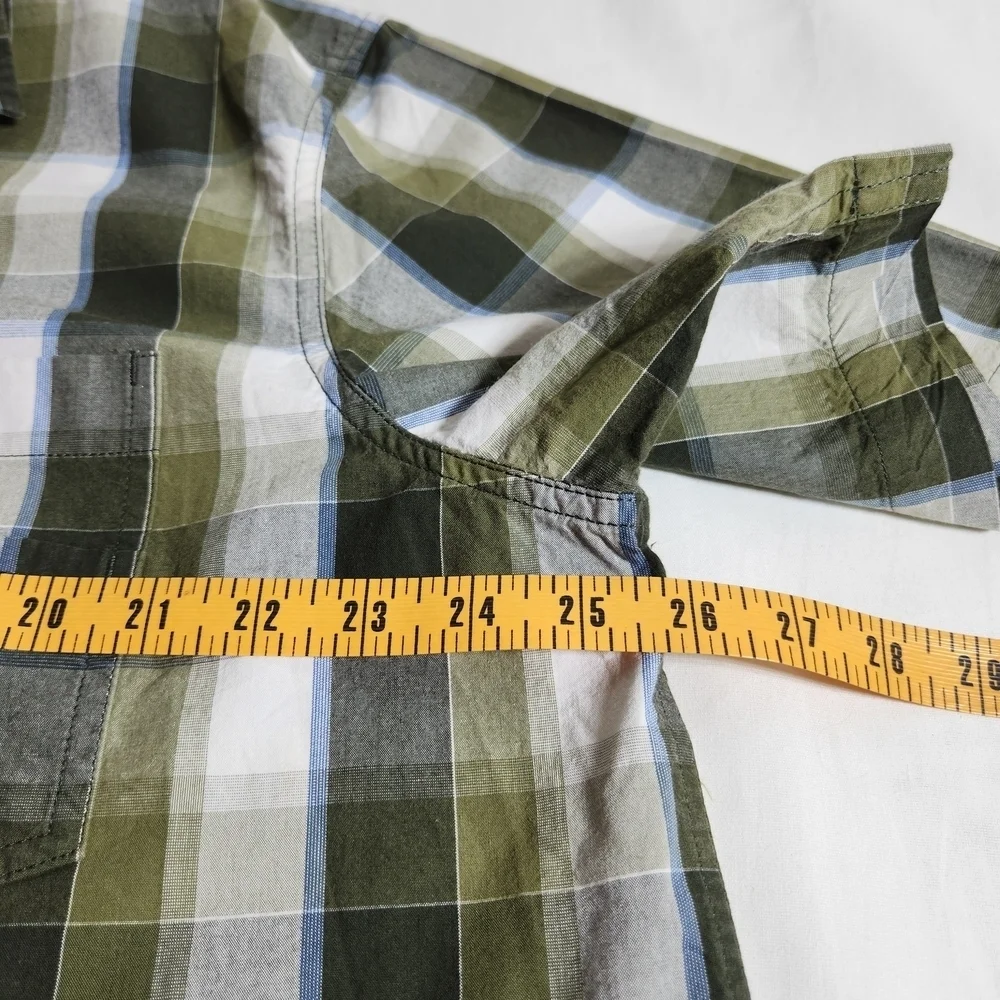 Carhartt Men's XL Green Plaid Short Sleeve Shirt Relaxed Fit